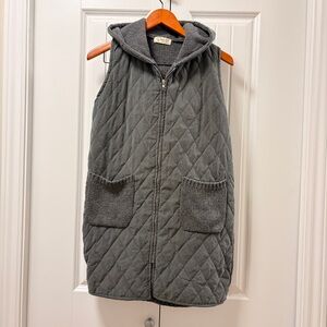Quilted Hood Knit Fleece Lined Long Vest  Grey – Size XS